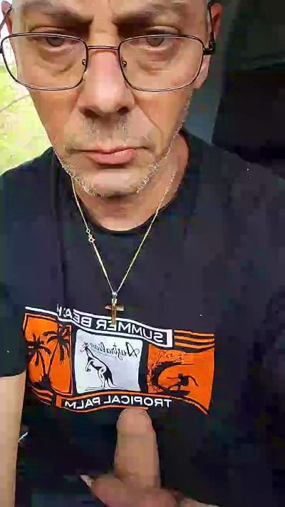 1TOROSEDUTO Live Image