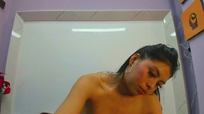 Chloe_Martini