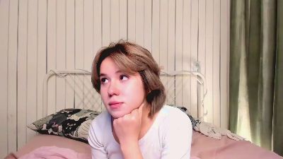 CorinaKaeding Live Image