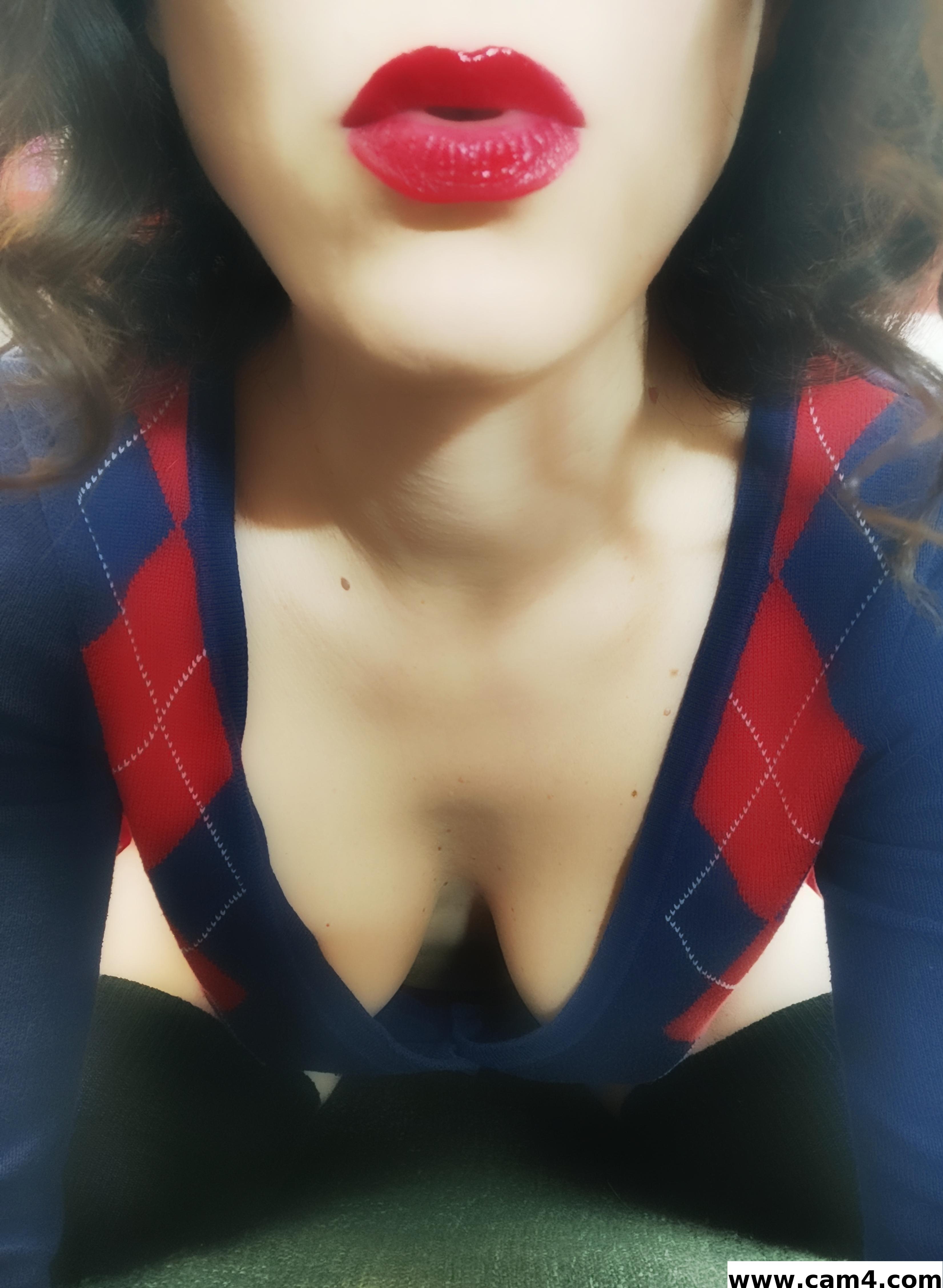 DahliaSegreta Live Image