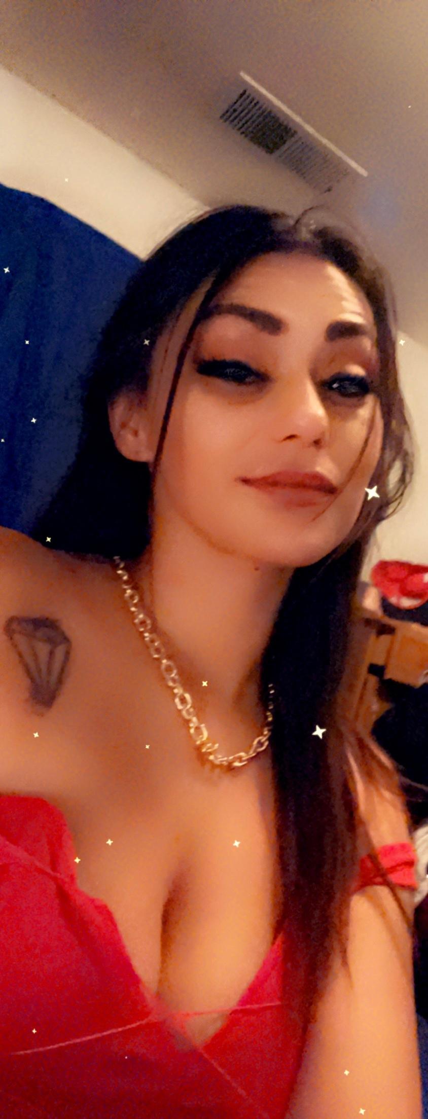 IvyVixen Live Image