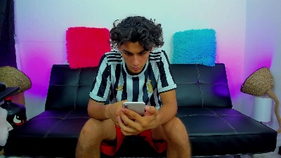 Max_Wild01
