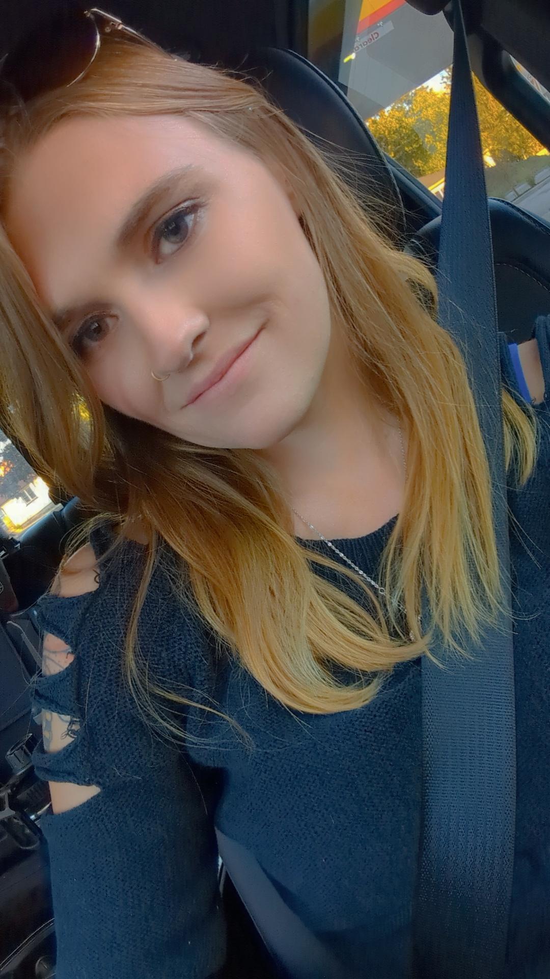 Shylittleplayto