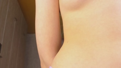 _Emmy_Lee Live Image