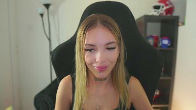 alexxisky Live Image