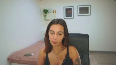 dollyvega69 Live Image