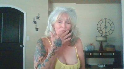 maureen24 Live Image