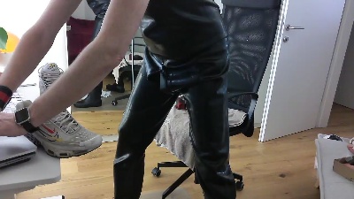 rubber_skate Live Image