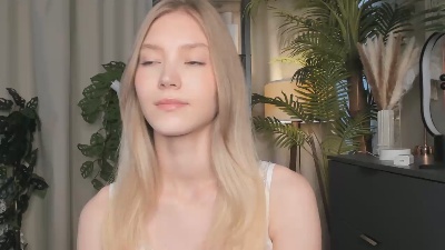 AlthenaDaggett live from Finland