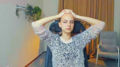 AmiraBeute live from United States