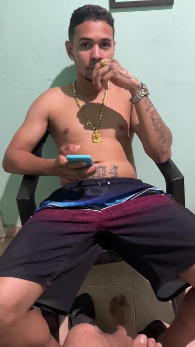 AovivoNoWht live from Brazil