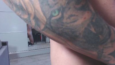 AryanAian1 live from Australia