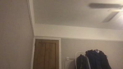 Conrad1982 live from United Kingdom