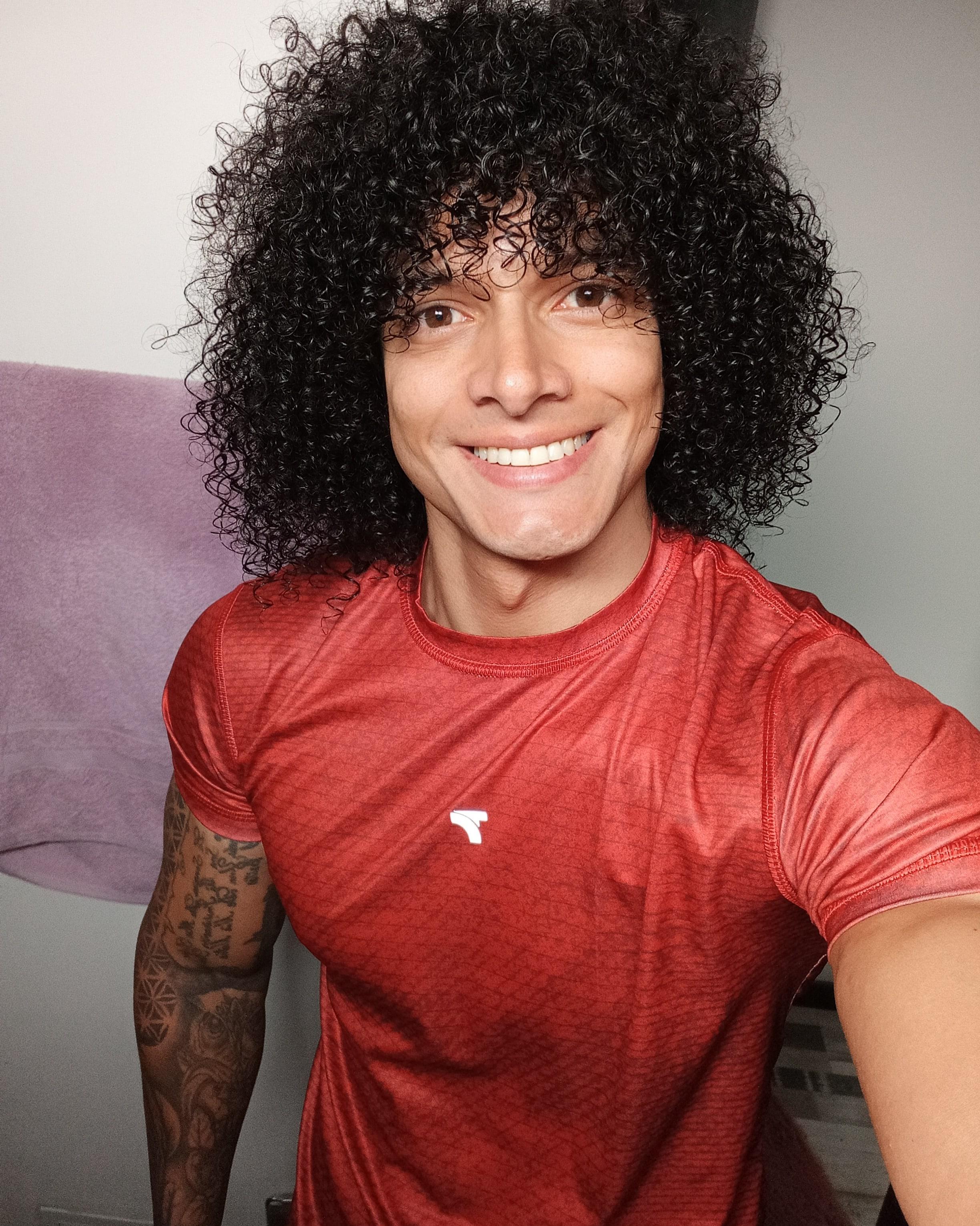 Curly_muscle live from Colombia