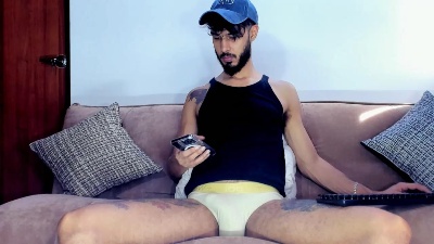 Derrymaster live from Colombia