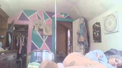 Dessidawnn live from United States