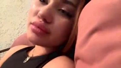EbonieDevery live from United States