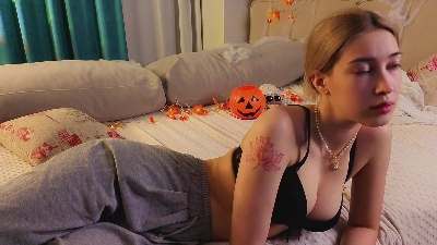 ElissaKlebanow live from Poland