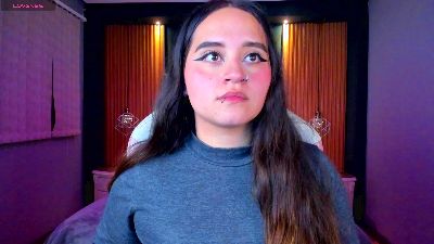 Emmajones9 live from Colombia