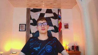 Erik_Osorio live from Colombia