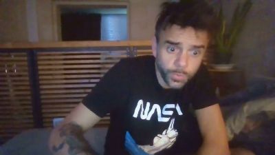 Exhib33800 live from France