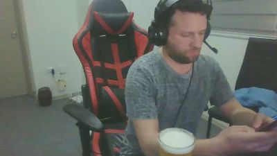 Giingz22 live from Chile