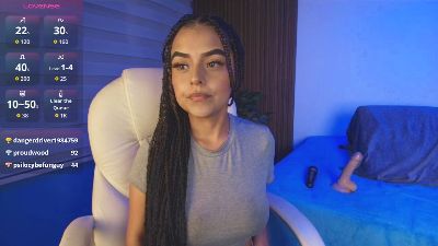 Hailey_Brie live from Colombia