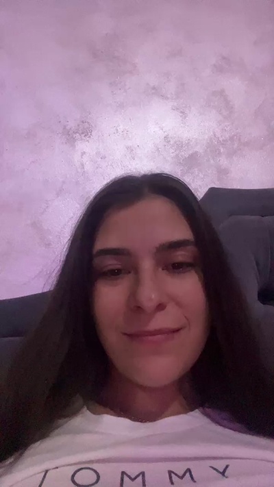 Helene_doll live from Romania