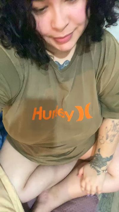Kiki_juju1 live from Brazil
