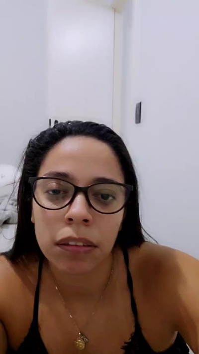 LollaBunny26 live from Brazil