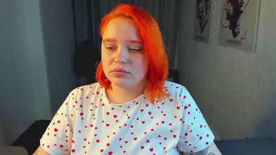 Looly_Rise live from United States