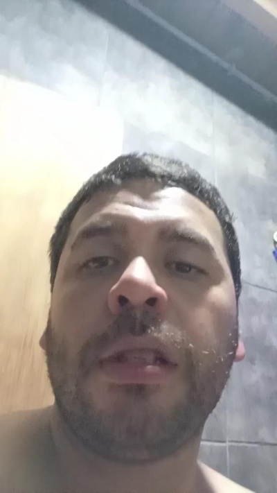 Lucas380948_Por live from Argentina