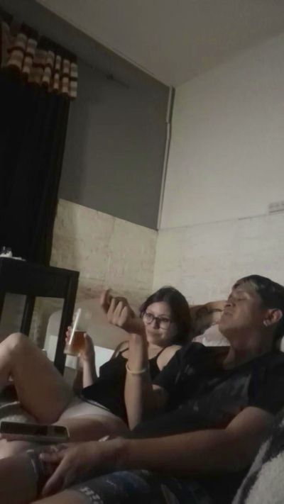 Parejaacaliente live from Argentina