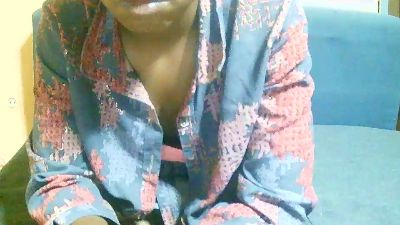 Ricah_bellah live from Madagascar