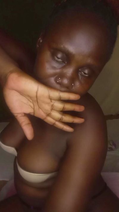 Rynee_04 live from Kenya