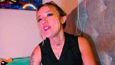 Sabrina_Cole live from Colombia