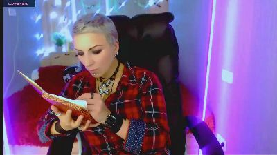 Sweet_n_Strong live from United States