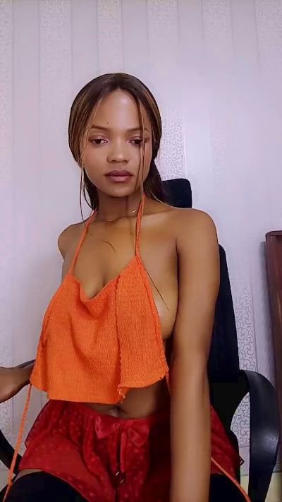 Vallilla live from Madagascar