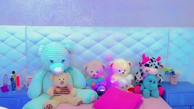 alanna_dolls live from United States