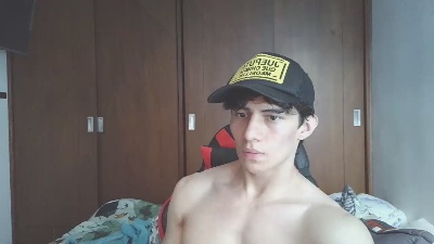 ares_bigcock live from Colombia