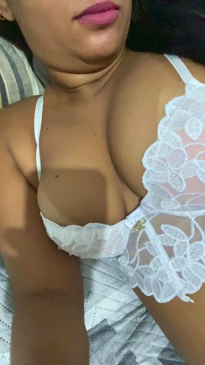 bruna564 live from Brazil
