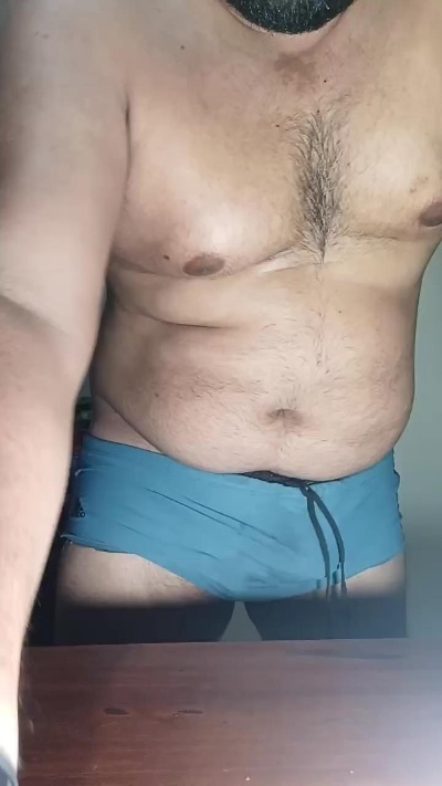 chubbby_bunny live from Brazil