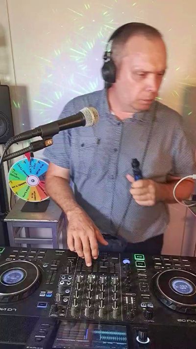 djShyVibes live from France