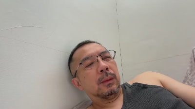 dudevan live from Taiwan