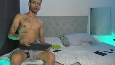 duohotboy_ live from Colombia