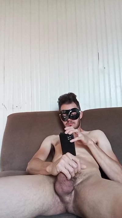 gustto27 live from Brazil