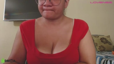 kamilahot3 live from Colombia