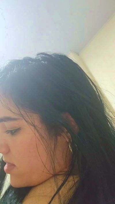 kim19982 live from Costa Rica