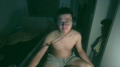 lovesickwolf64 live from Taiwan