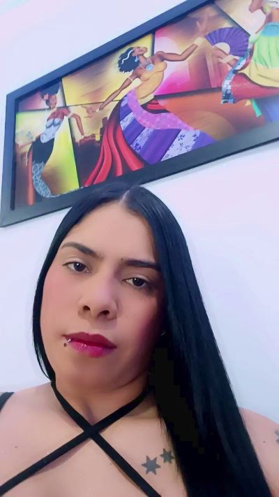 luci724 live from Colombia